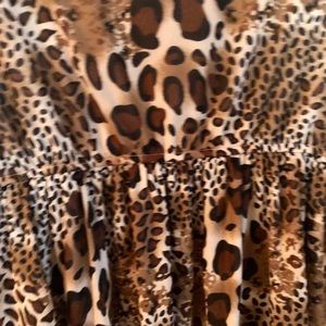 Long women’s leopard top